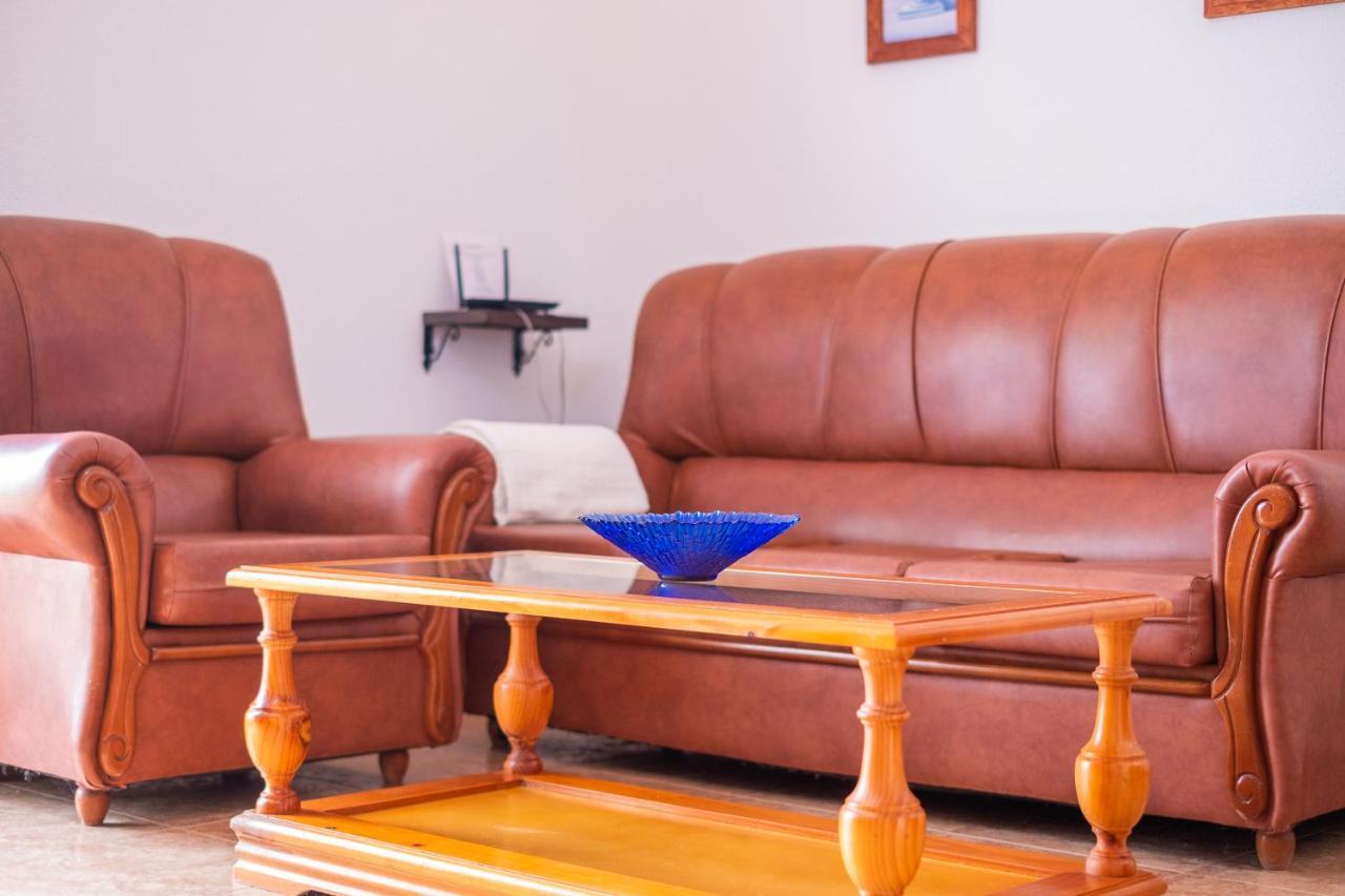 Apartamento Las Torres Conil De La Frontera Luaran gambar
