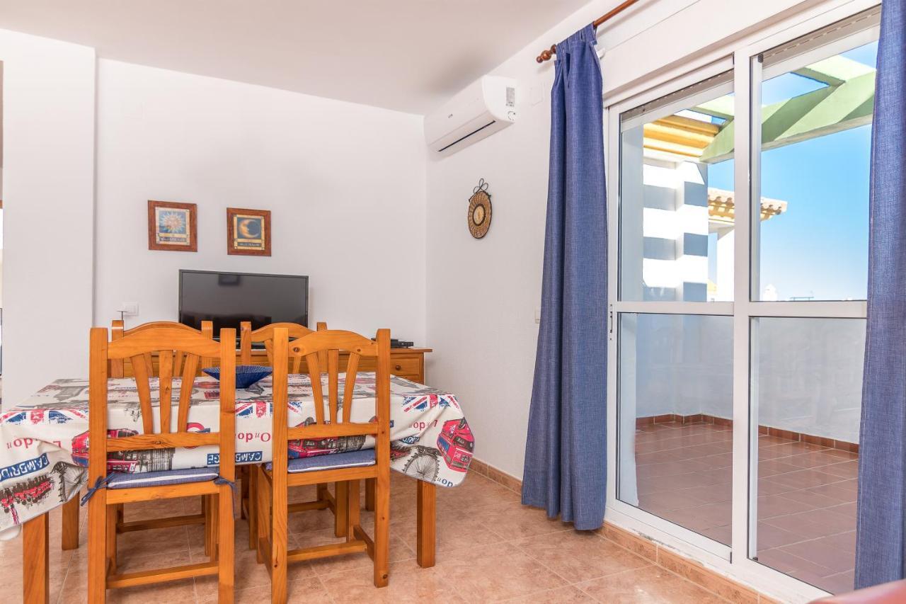 Apartamento Las Torres Conil De La Frontera Luaran gambar