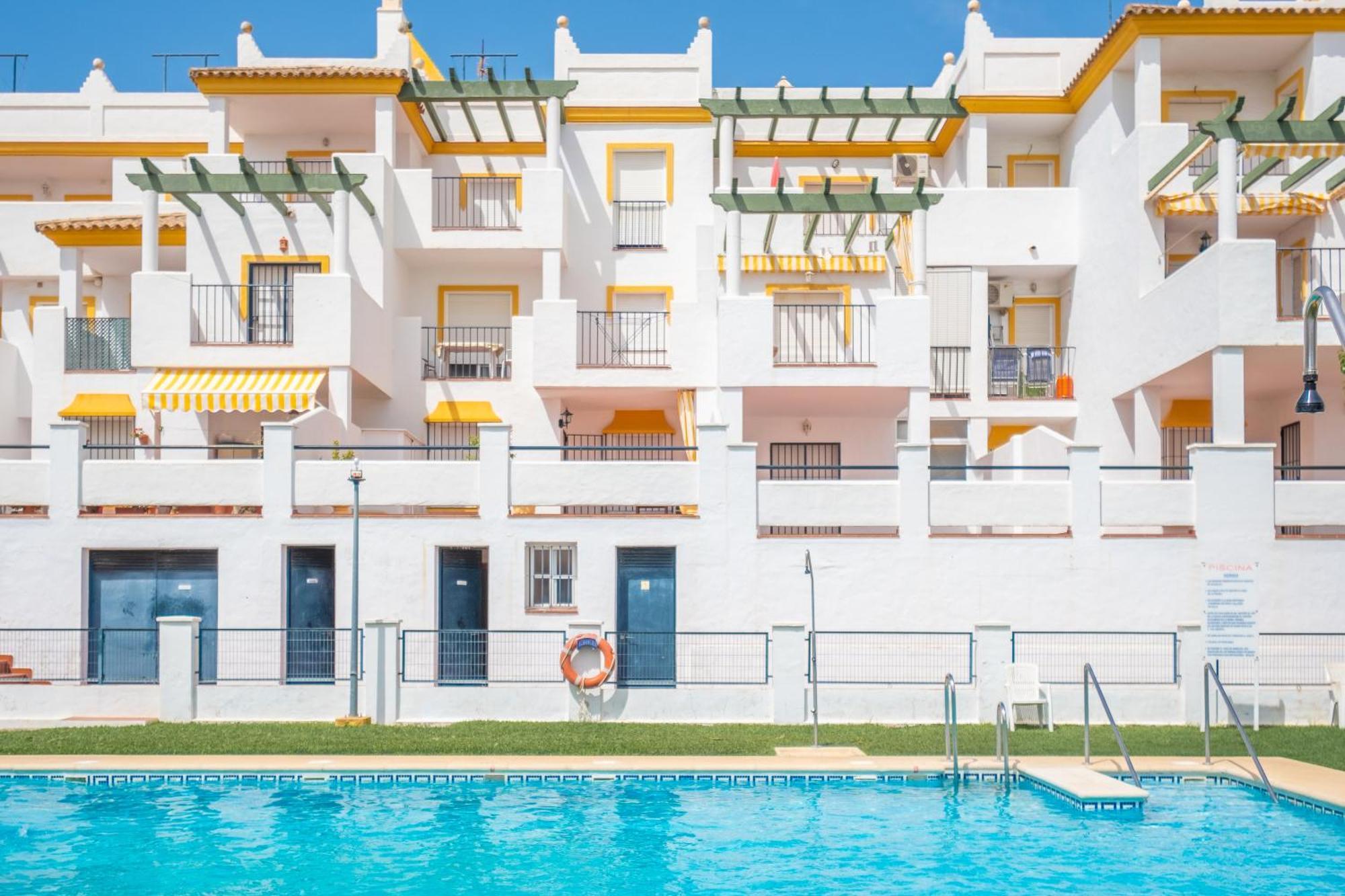 Apartamento Las Torres Conil De La Frontera Luaran gambar