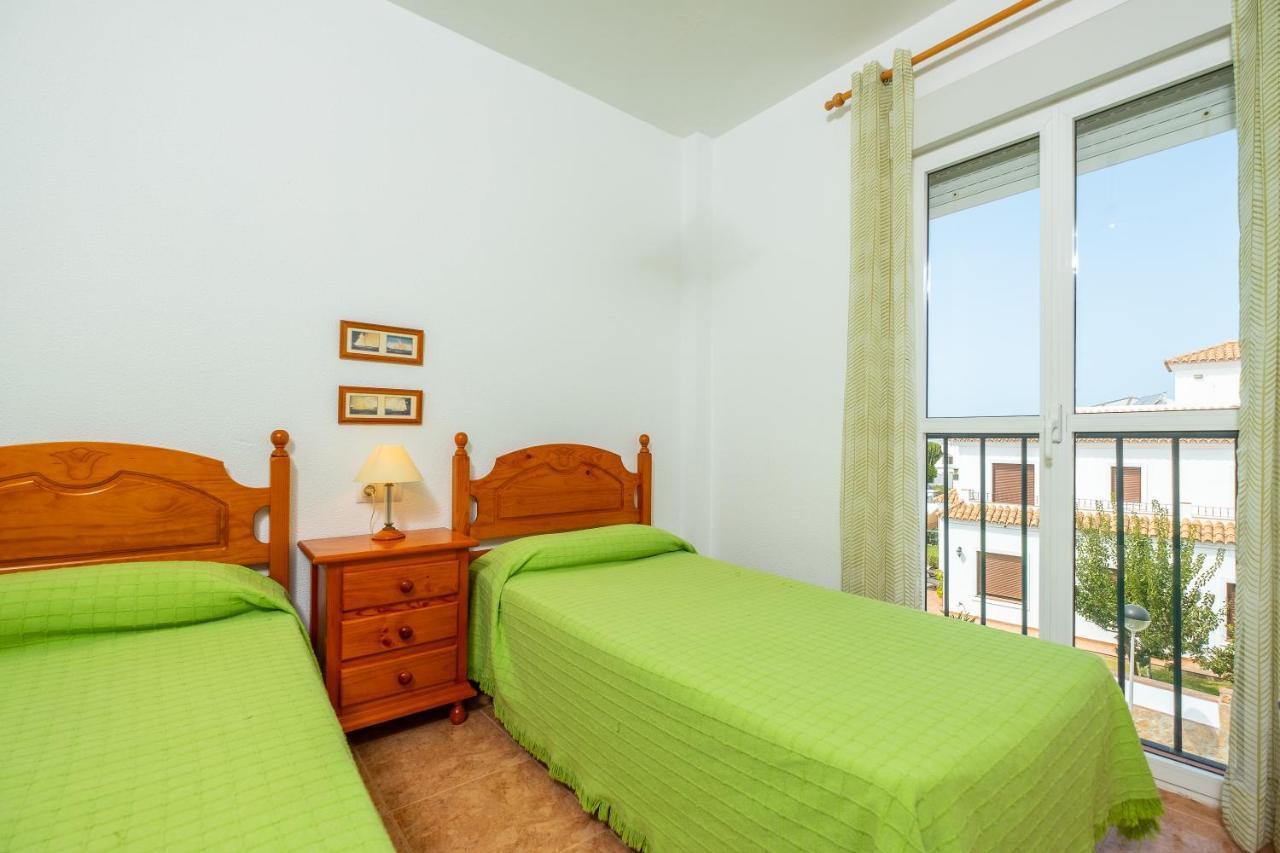 Apartamento Las Torres Conil De La Frontera Luaran gambar